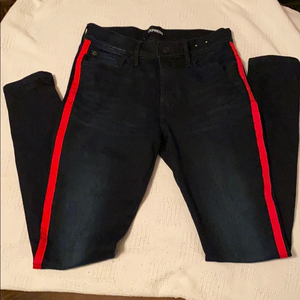 Express leggings jeans. Super soft with stretch